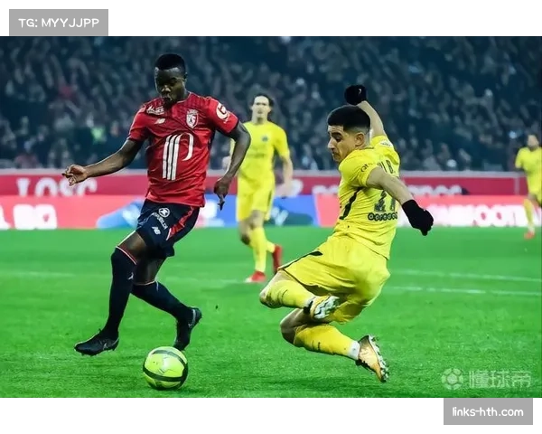 里尔前场逼抢体系 如何通过协同压迫制造球权转换 里尔前场逼抢体系 如何通过协同压迫制造球权转换